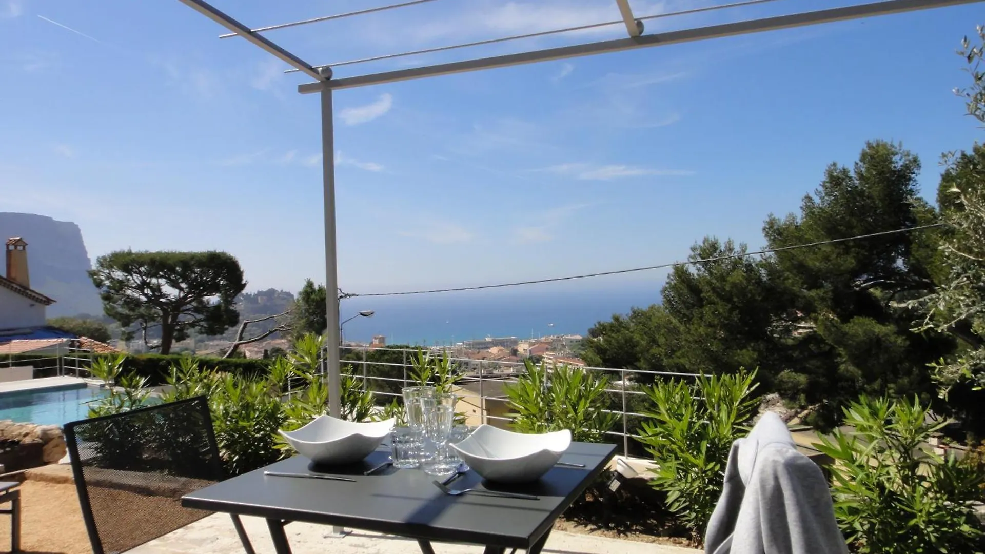 Home Cassis - Maison Mediterrannee - Piscine chauffée Hébergement de vacances