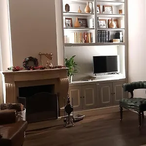 Bercos Deluxe Apartment Prato (Prato)