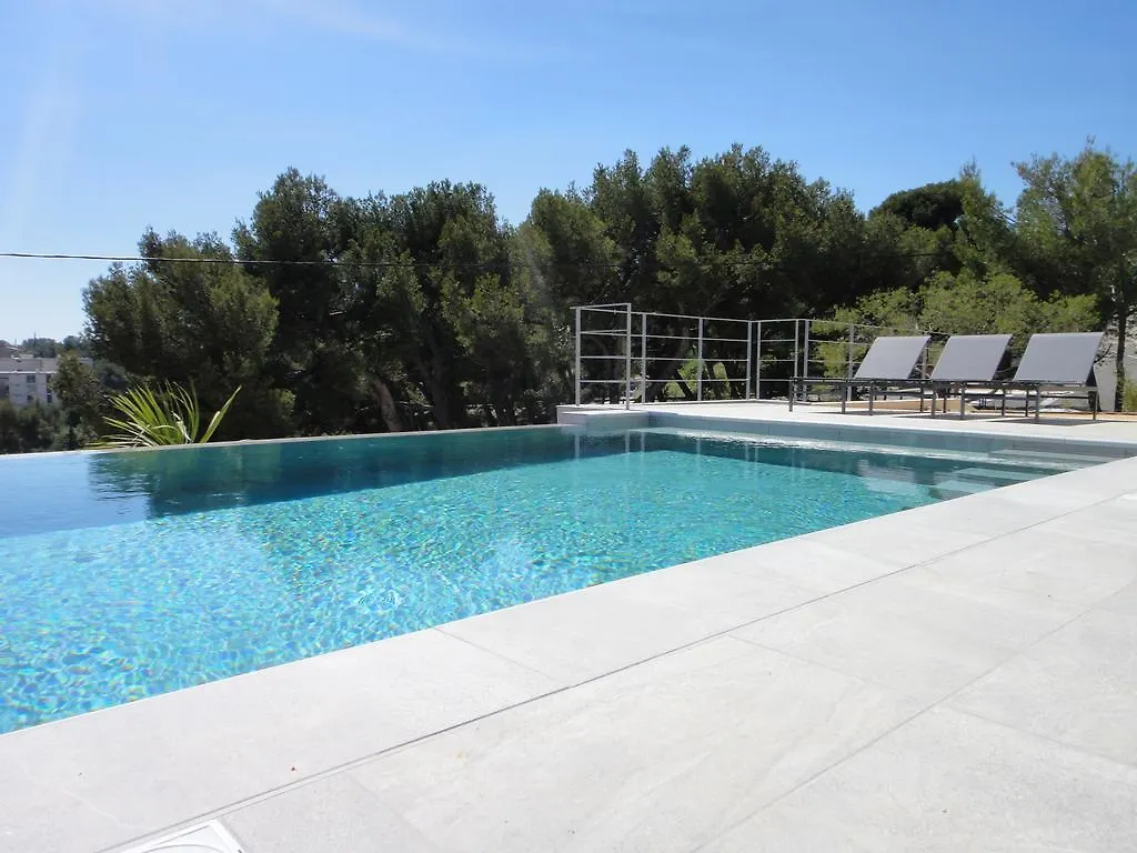 Home Cassis - Maison Mediterrannee - Piscine chauffée 0*,  Frankreich